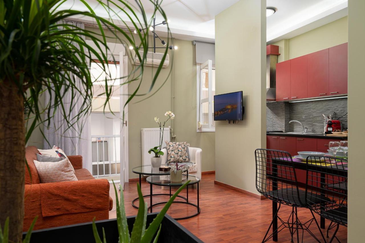 Centrally Located Cozy Apartment Iraklio Exterior foto